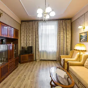 https://mover-luxury-apartment.hotelslviv.net