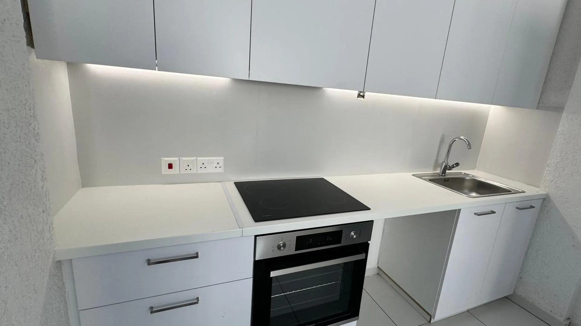 Aphentrika Apartments プロタラス